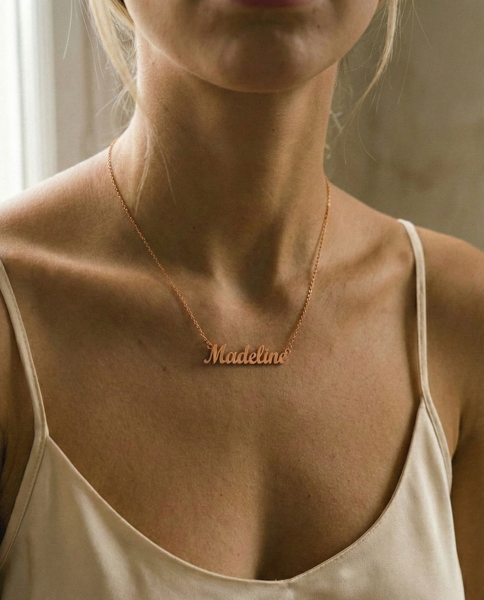 Peerlessly Name Necklace 